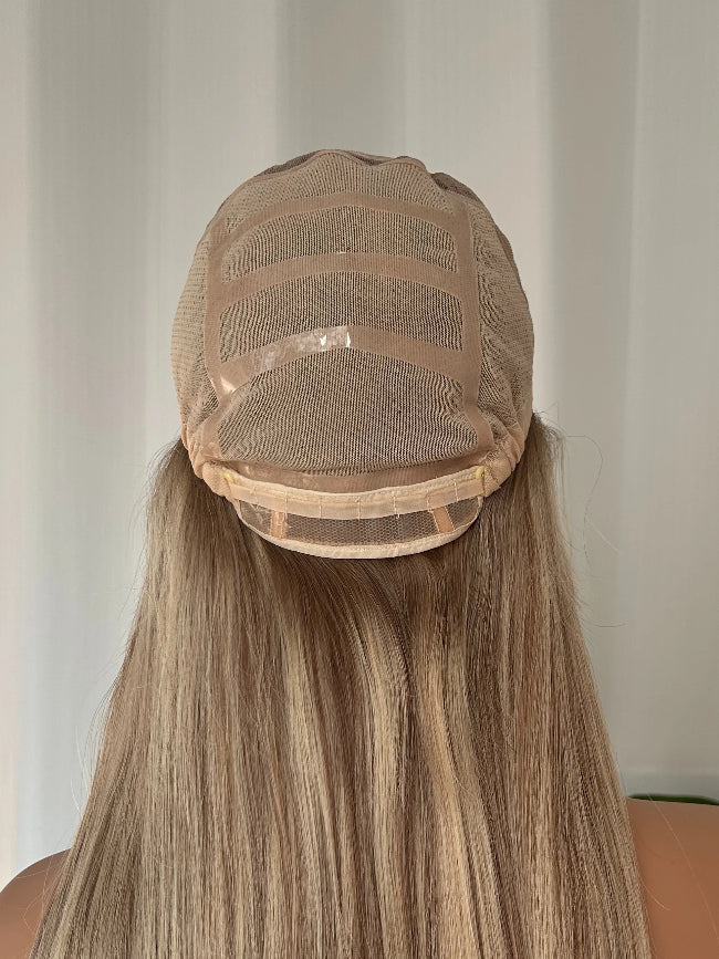 Medical Wig – 4×4 Silk Top, Full Hand-Tied Human Hair, 14”