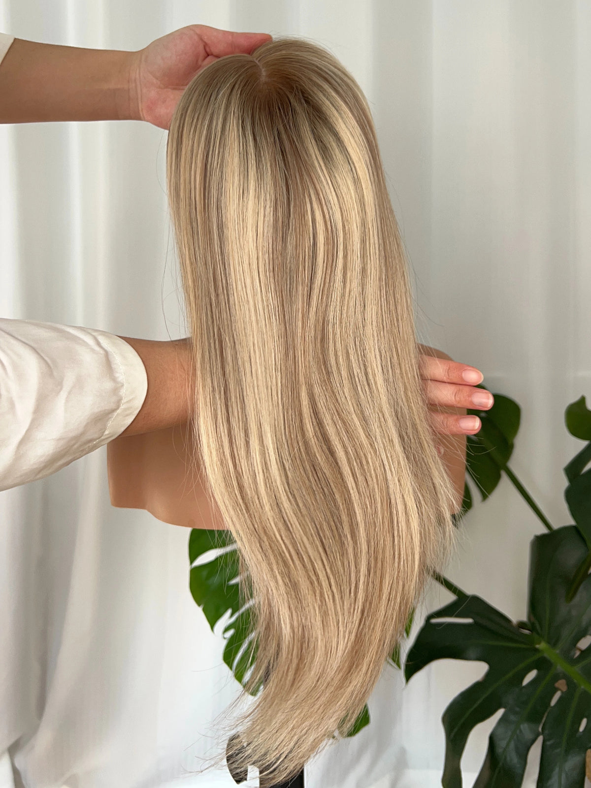 Medical Wig – 4×4 Silk Top, Full Hand-Tied Human Hair, 14”