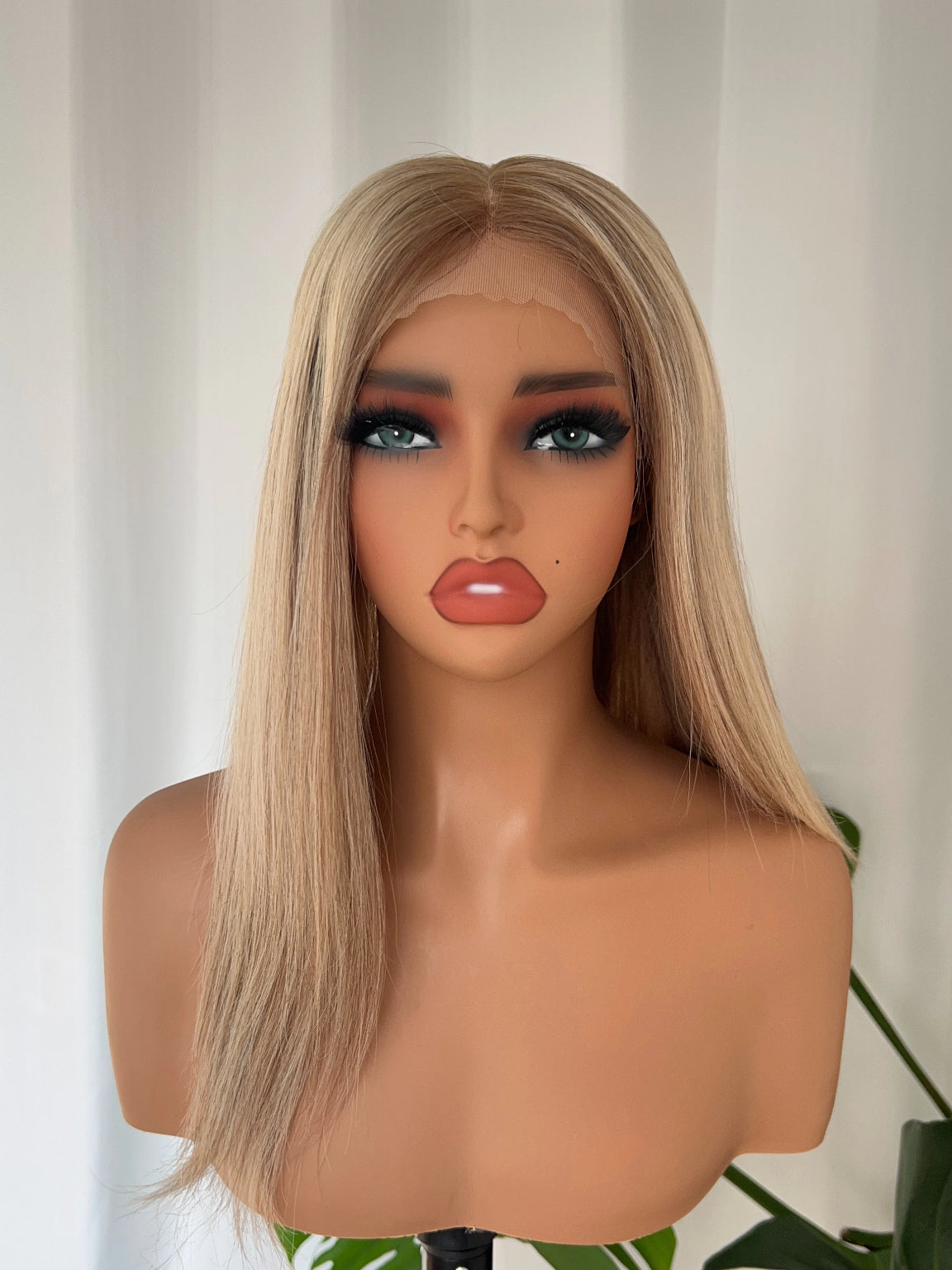 Medical Wig – 4×4 Silk Top, Full Hand-Tied Human Hair, 14”