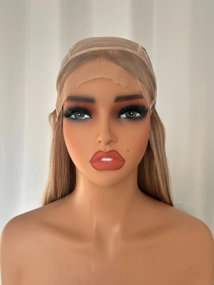 Medical Wig – 4×4 Silk Top, Full Hand-Tied Human Hair, 14”